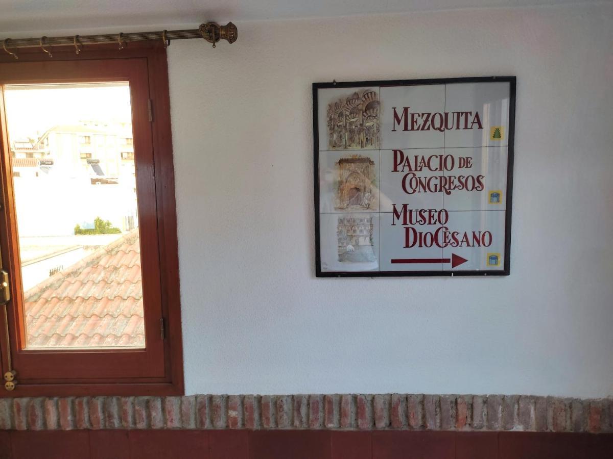 San Basilio'S Red House Bed & Breakfast Cordoba Dış mekan fotoğraf